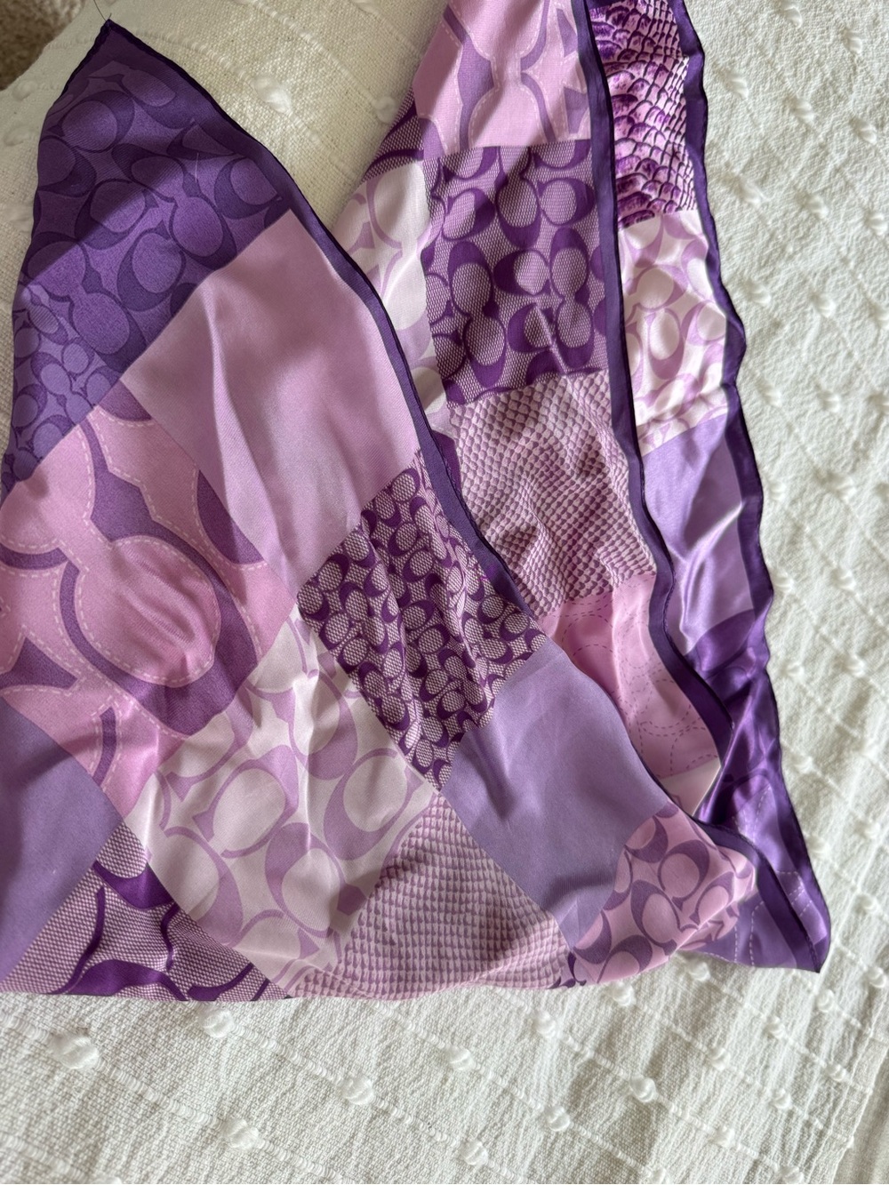 Vintage Y2K 100% silk square scarf or bag accessory purple patchwork - Picture 4 of 4